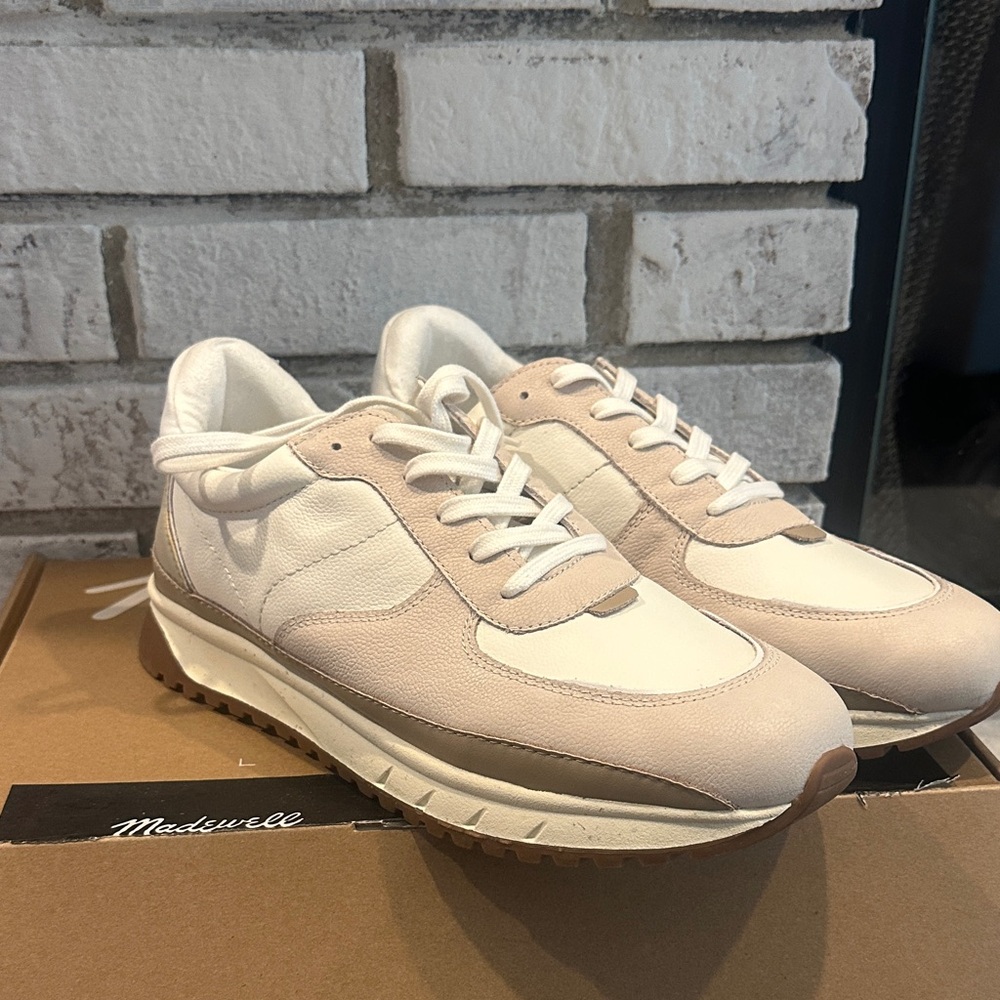 Madewell Men’s Kickoff Trainer Sneakers in Washed Nubuck and Nappa Leather